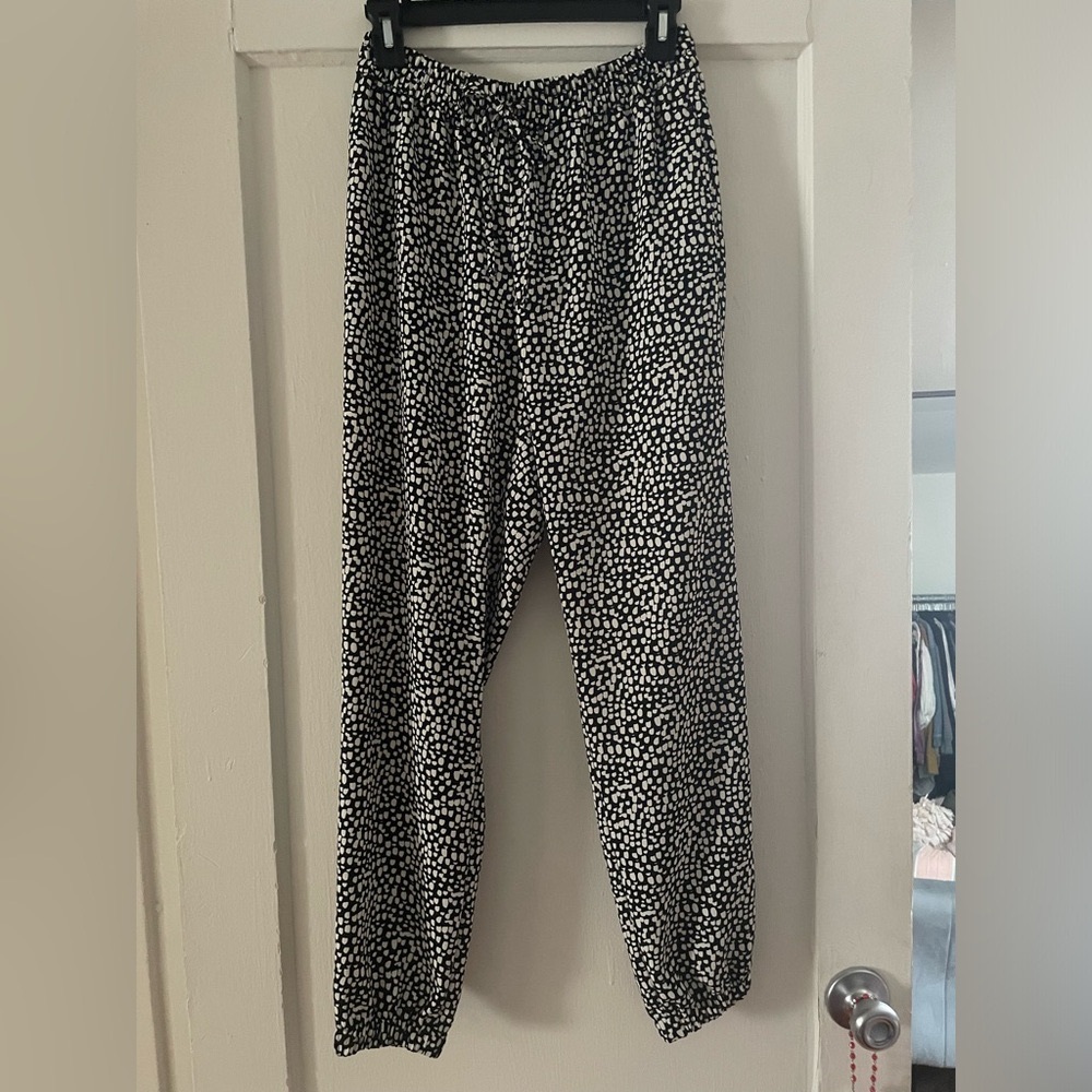 Ankle High Rise Joggers